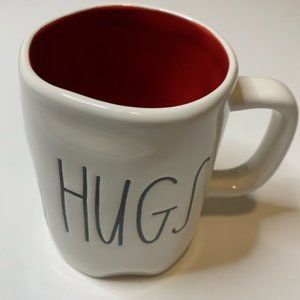 Rae Dunn Hugs Kisses‎ Mug